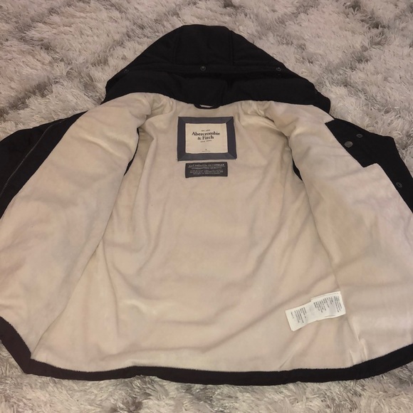 Abercrombie & Fitch Womens Black Down Jacket - Picture 2 of 5